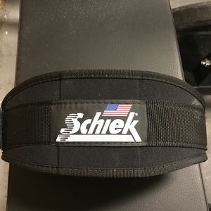 Schiek weightlifting belt